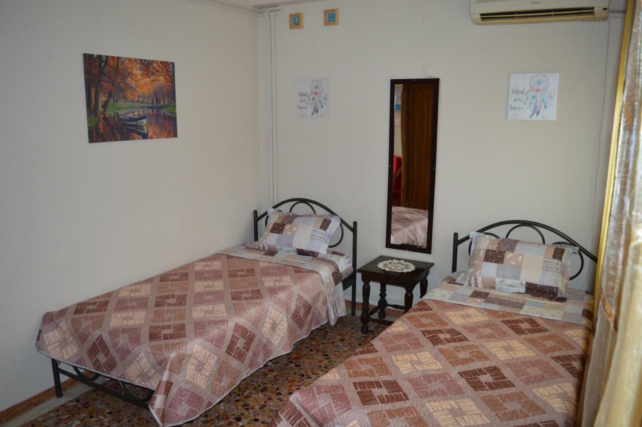 Anita'S Hosting Apartment Kalamata Exterior photo