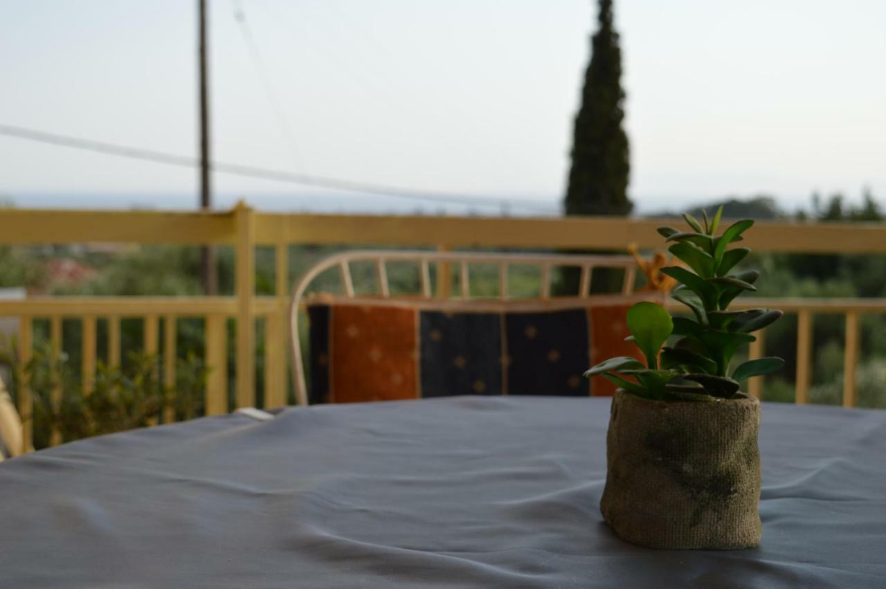Anita'S Hosting Apartment Kalamata Exterior photo